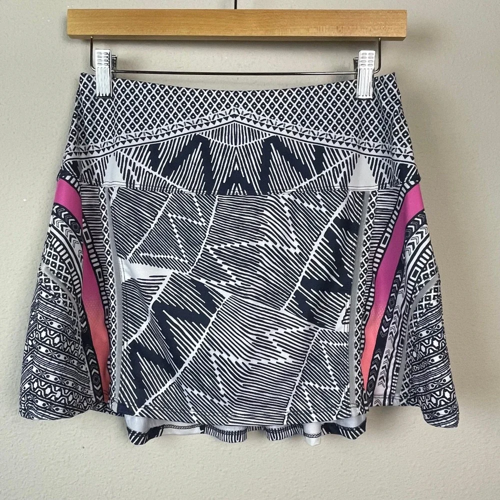 Lucky in Love Tennis Skort Womens S Navy Pink Tribal Geometric Athletic‎ Skirt
